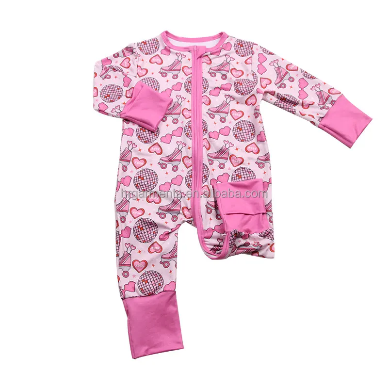 Cozy bamboo checkered pajamas in sustainable fabric, ideal for B2B wholesale buyers seeking eco-friendly sleepwear options for retail.