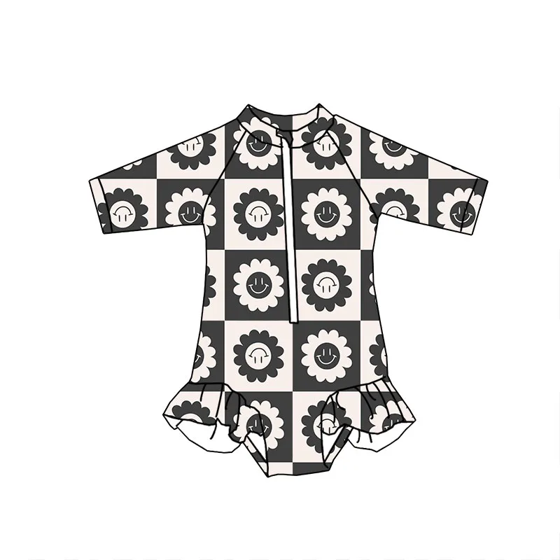 Trendy baby romper with convenient zipper design, perfect for B2B wholesale buyers seeking stylish and functional infant apparel.