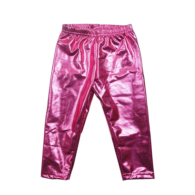 Wholesale infant clothing in bulk: Soft, high-quality baby apparel designed for retailers seeking stylish and comfortable options for newborns.