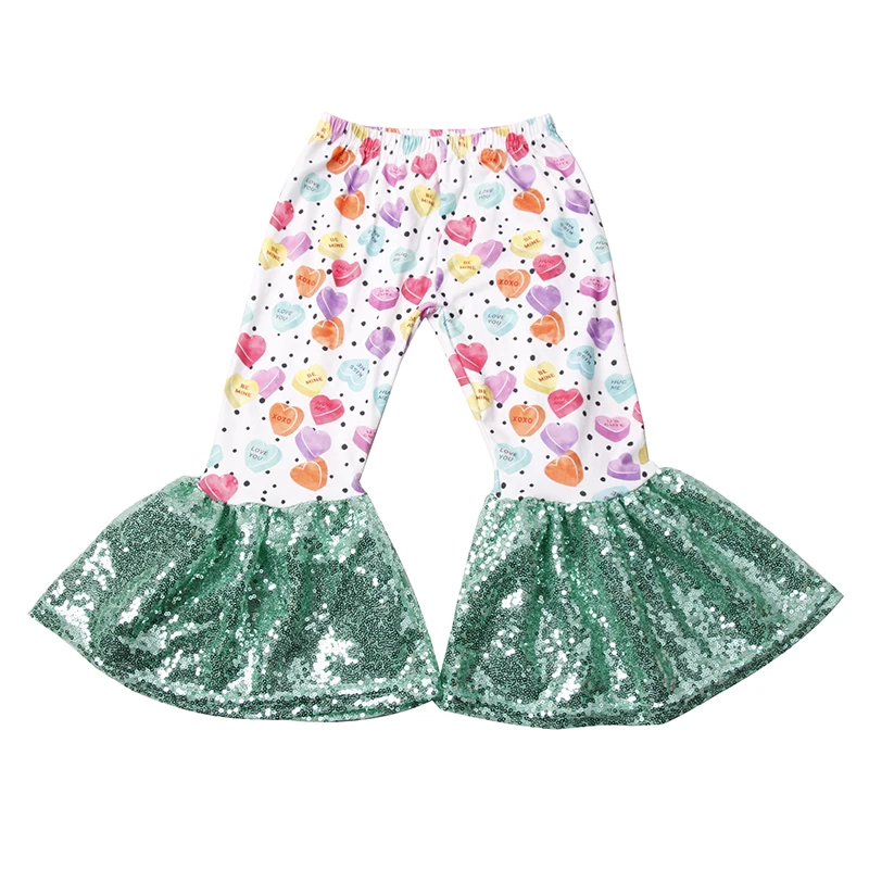 Adorable baby onesie in soft fabric, perfect for bulk wholesale orders. Ideal for retailers seeking quality baby clothing at competitive prices.
