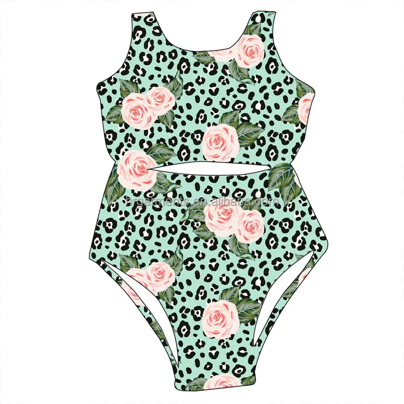 Soft baby bamboo pajamas in customizable designs for B2B wholesale. Eco-friendly, breathable, and perfect for retailers seeking premium babywear.