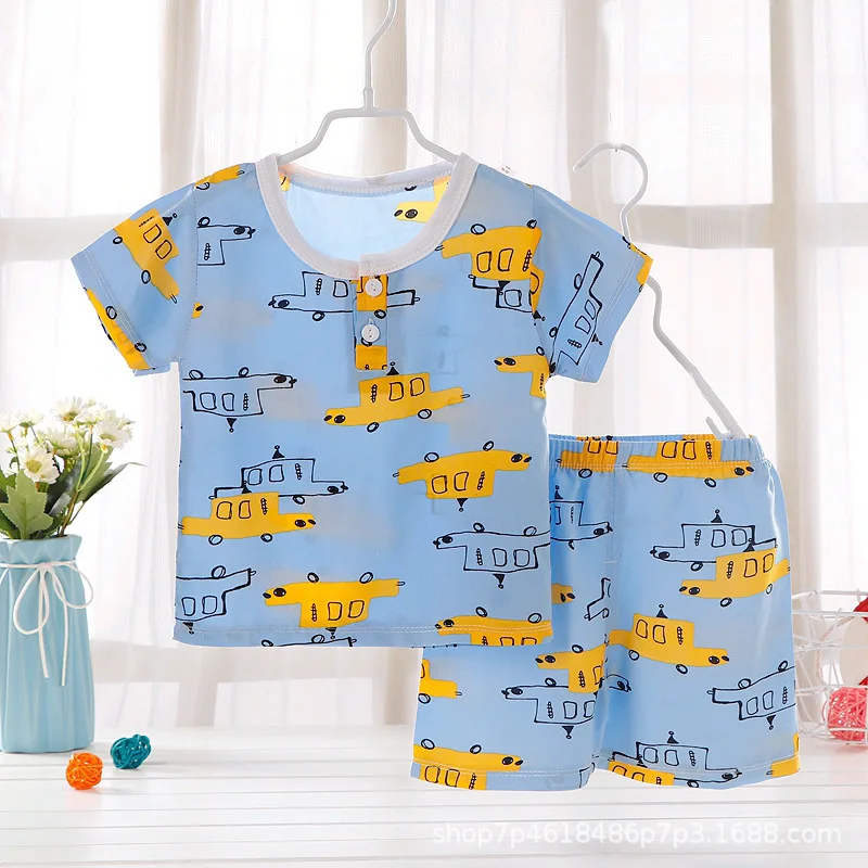 Eco-friendly kids jogger set made from premium bamboo fabric, ideal for B2B wholesale buyers seeking sustainable children's clothing options.