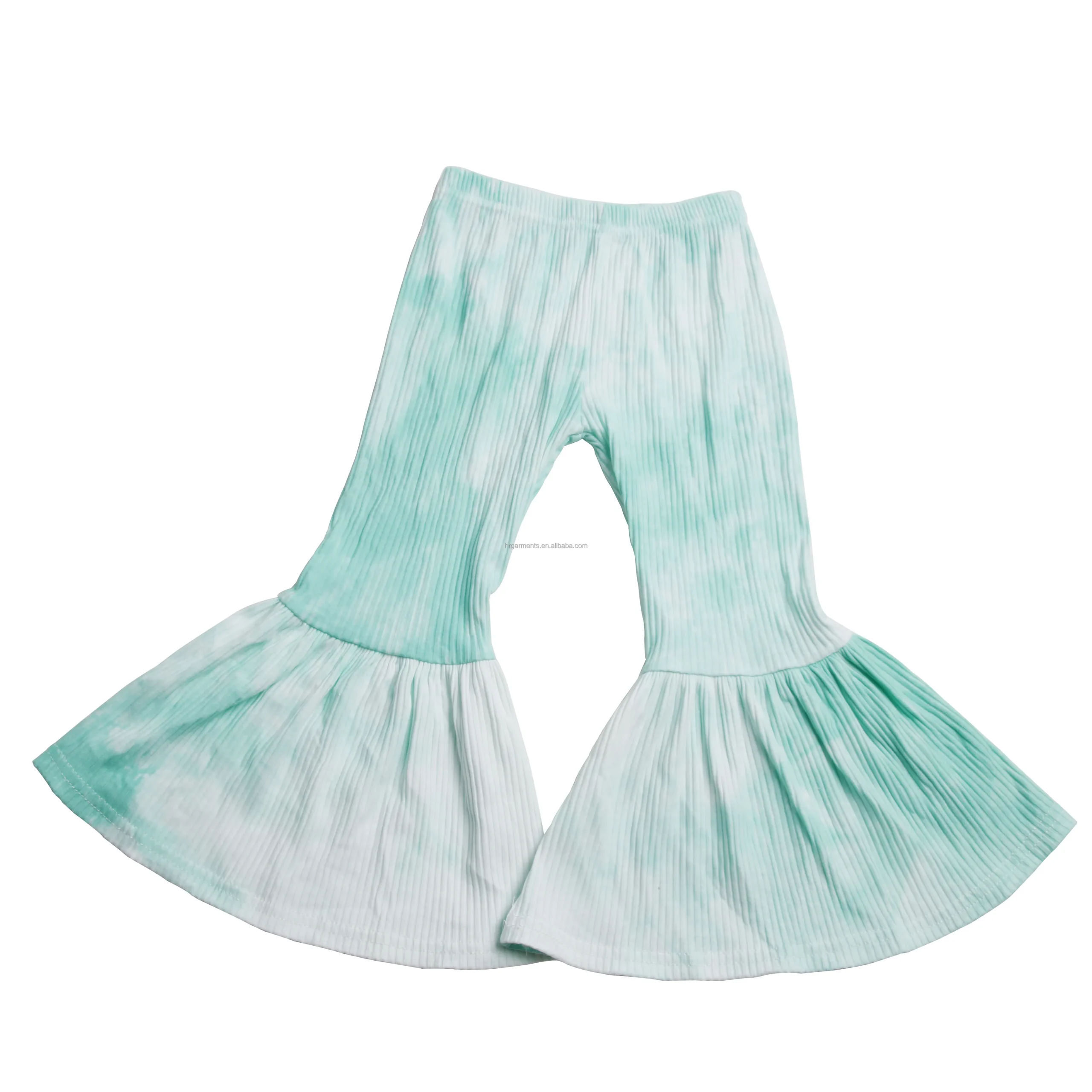 Wholesale Chinese spa pajamas made from bamboo fabric, offering sustainable and luxurious comfort for spas and wellness businesses.