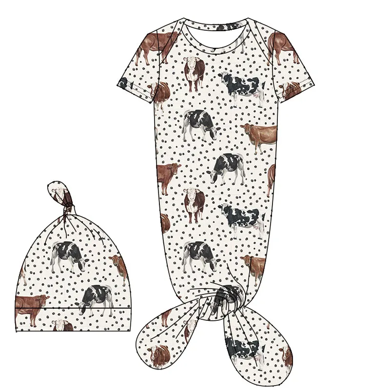 Adorable baby clothing sets in bulk, perfect for B2B wholesalers seeking high-quality, stylish infant apparel for retail stores.