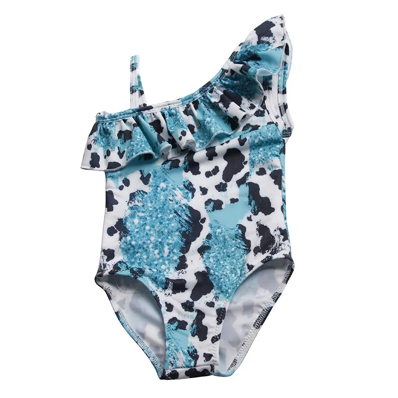 Wholesale bamboo adult pajamas with stylish western print, offering sustainable, soft, and breathable sleepwear for retailers and bulk buyers.